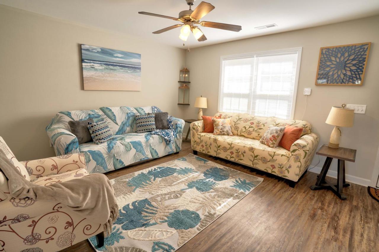 Kannapolis Elegant Townhouse - Pet Friendly Экстерьер фото
