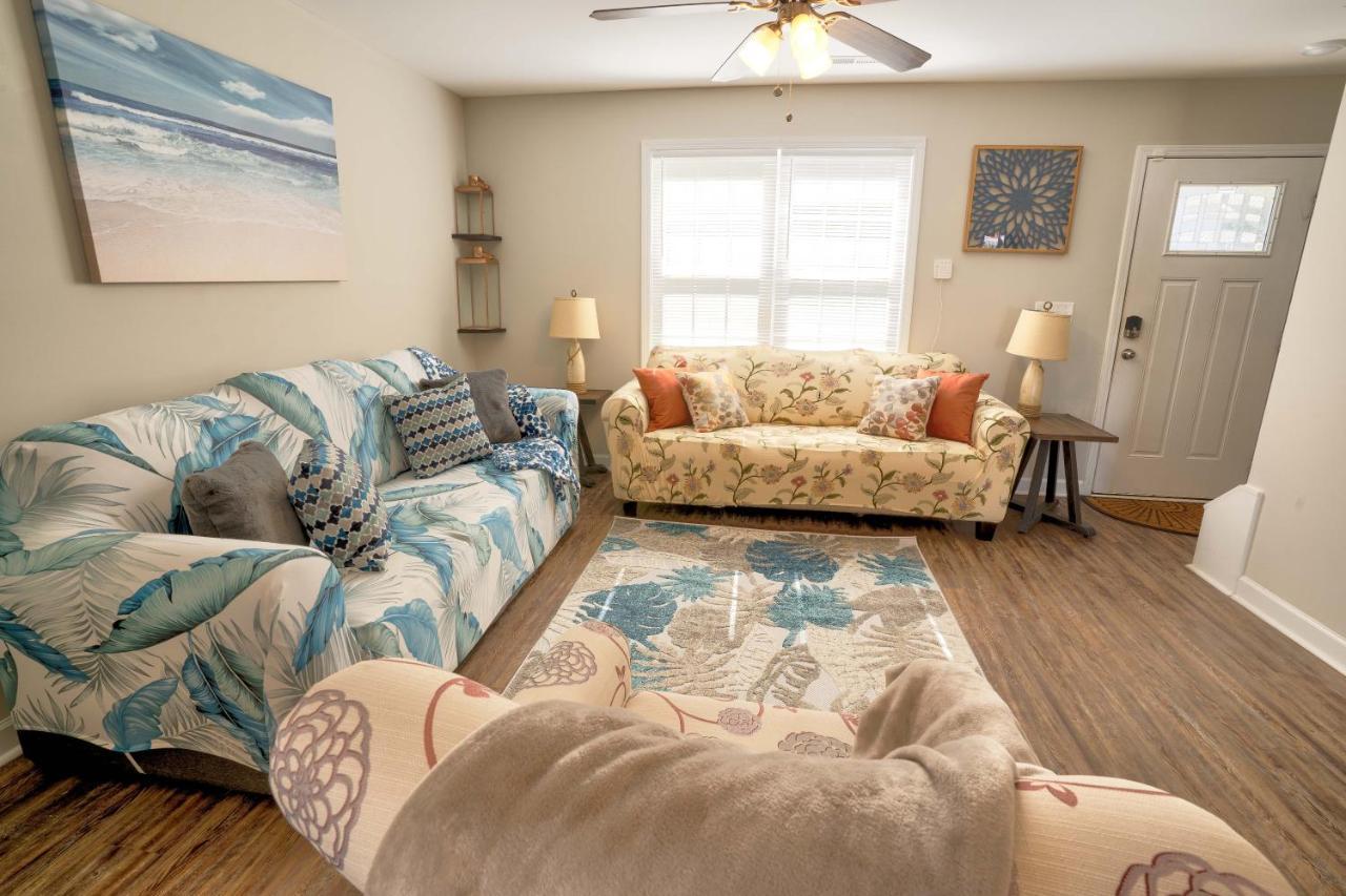 Kannapolis Elegant Townhouse - Pet Friendly Экстерьер фото