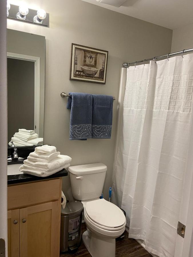 Kannapolis Elegant Townhouse - Pet Friendly Экстерьер фото